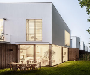 Natura Konstancin – osiedle 22 domów jednorodzinnych z pompą ciepła i systemem Smart Home