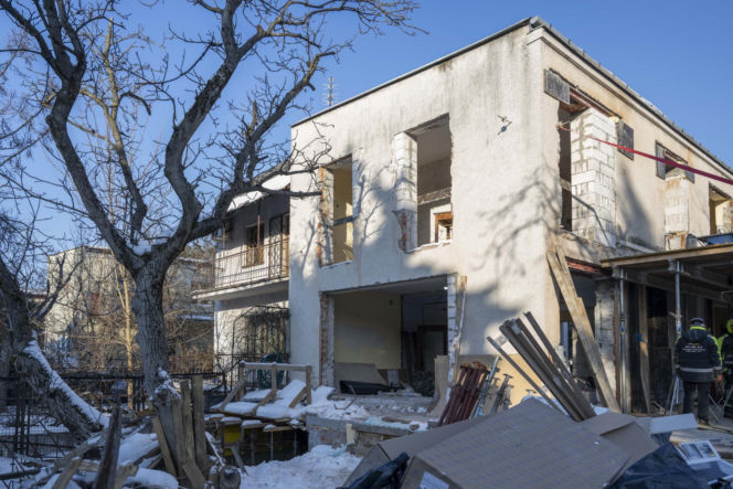 Niekończący się remont sąsiadów Kaczyńskiego