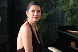 Barwy szczęścia odc. 3362. Regina (Kamila Kamińska)