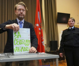 Takiego wyniku partia Putina jeszcze nie miała! Najwięcej mandatów w historii