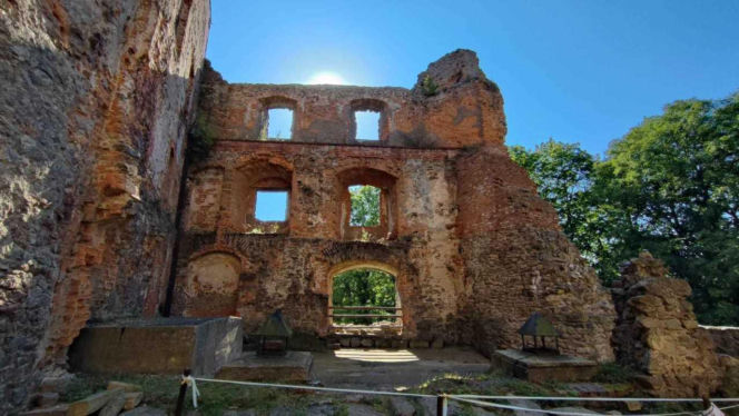 Tu mogą leżeć skarby warte miliony. Poszukiwacze wskazują Dolny Śląsk