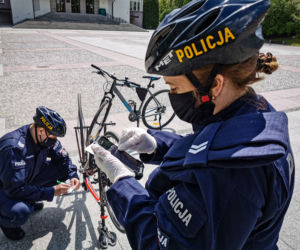 Białystok. Policjanci apelują: zabezpiecz swój rower!