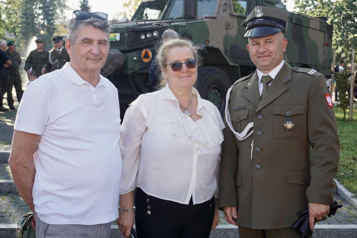 Niezwykła promocja podoficerska w Gołdapi. Uroczystość zakończyła się… oświadczynami [ZDJĘCIA]