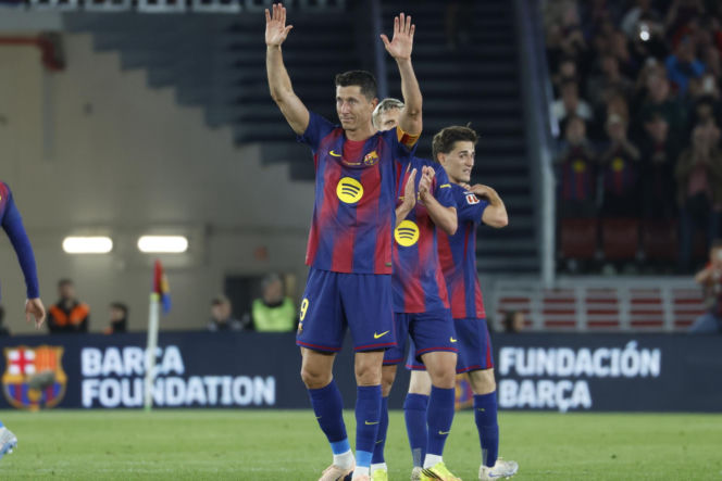 Robert Lewandowski po pożegnalnym meczu na stadionie Barcelony
