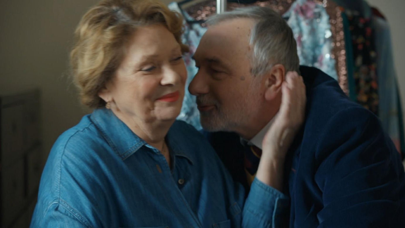 Barwy szczęścia, odcinek 3196. Józefina (Elżbieta Jarosik), Andrzej (Leon Charewicz)