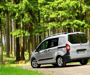 Ford Transit Courier 2014