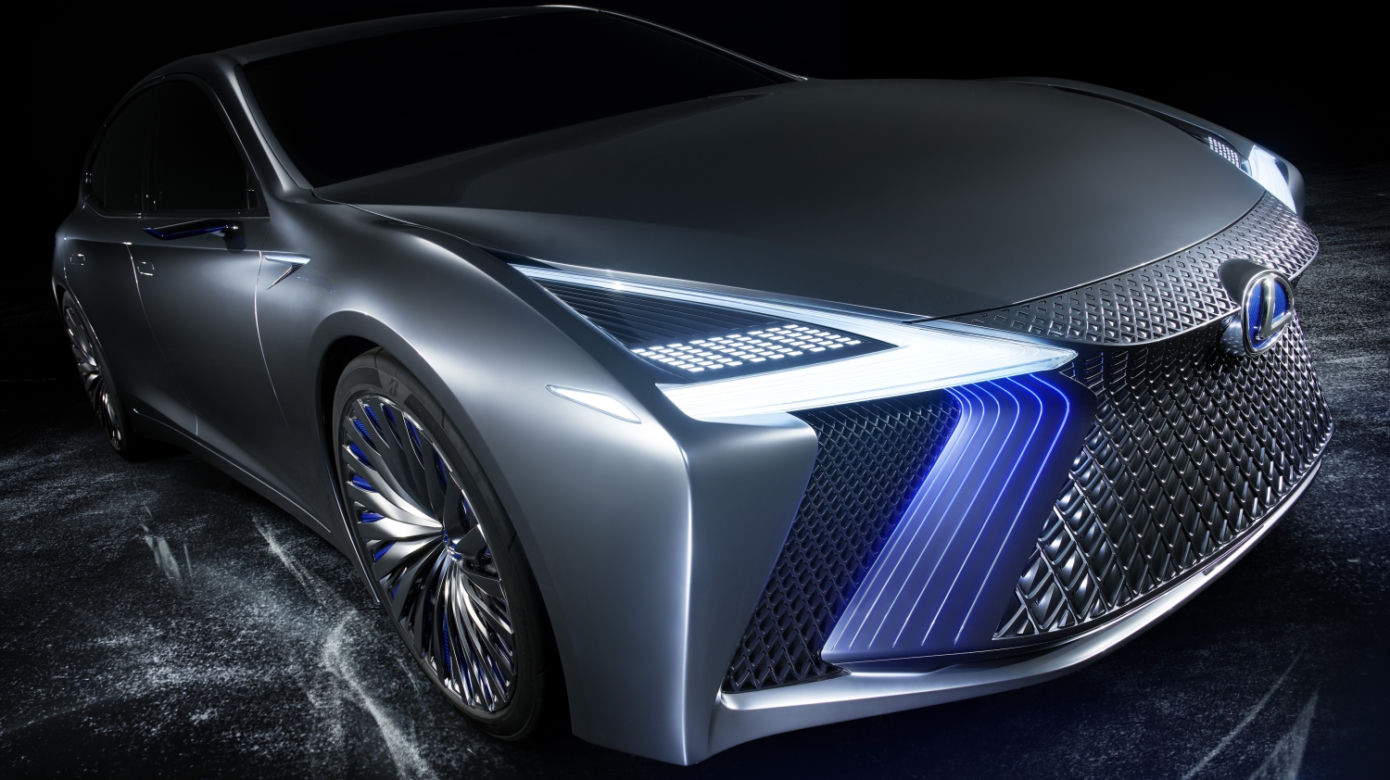 Lexus LS+