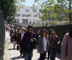 Grecja/ Mężczyzna otworzył ogień w Atenach; kilka osób zostało rannych