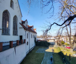 To miasto w województwie śląskim było stolicą. Znajduje się w nim perła śląskiego gotyku
