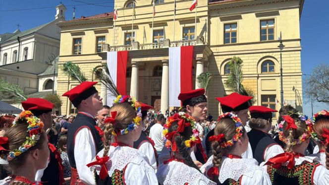 Tak świętowali 3 maja w Lublinie. Polonez z rekordową liczbą par