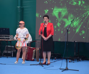 Wiceminister Anna Schmidt-Rodziewicz otworzyła kryty kort tenisowy w Gaci [ZDJĘCIA]