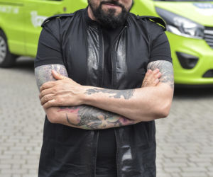 Tak Grzegorz Skawiński wyglądał w czasach O.N.A. Dziś jest jedną z ikon polskiej muzyki
