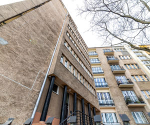 Wieżowiec przy ul. Sewerynów 4 w Warszawie