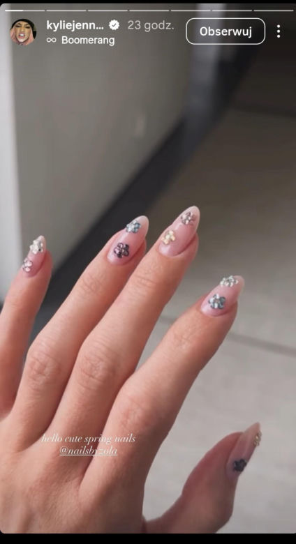 To najmodniejszy manicure tej wiosny. Kylie Jenner już go nosi