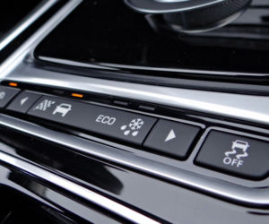Jaguar XF 2.0 i4D 180 KM