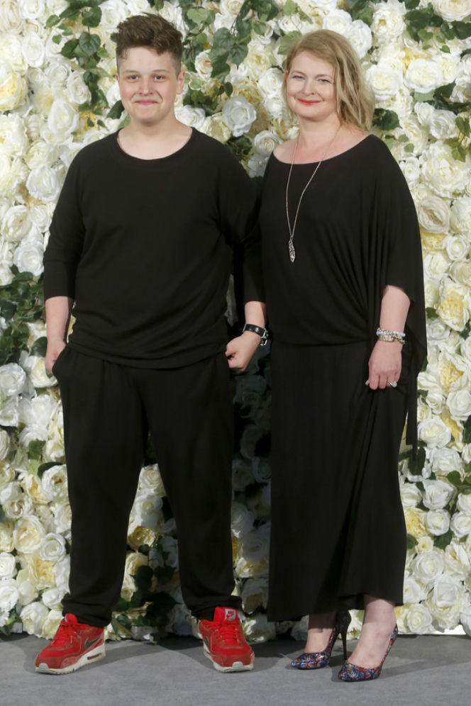 Dominika Ostałowska i jej syn Hubert Zduniak
