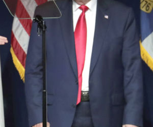 Awantura o spodnie Trumpa! Coś było nie tak