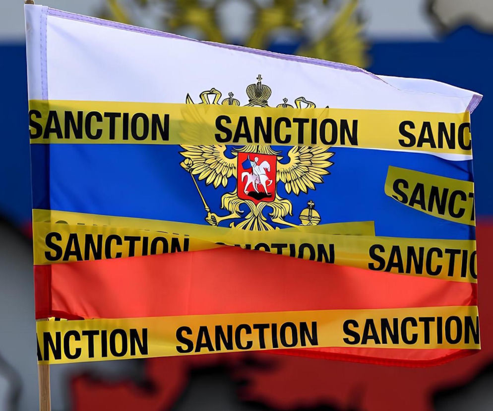 Sankcjami w Rosję: niedźwiedź jest ranny, ale wciąż groźny 