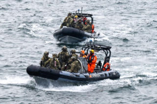 Autonomiczne lądowanie Bayraktara TB3 na Bałtyku. Krok milowy dla operacji bezzałogowych na Steadfast Dart‑26