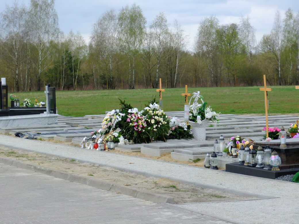 Grób Doroty, która utonęła ratując syna