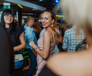 Pomarańcza Katowice bawi się na całego po lockdownie. Oto zdjęcia z imprezy Tomorrow Never Comes [ZDJĘCIA]