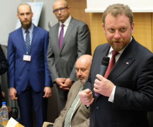 Pionierska operacja gardła Tymka