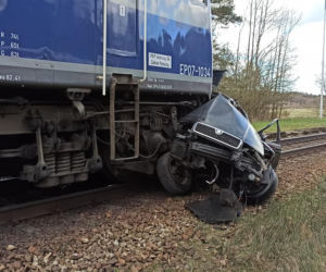 Tragiczny wypadek na przejeździe kolejowym w Nielepie