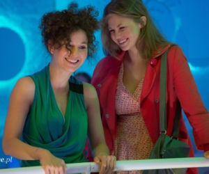 Na dobre i na złe odc. 567. Klaudia (Julia Wyszyńska), Ola (Anna Karczmarczyk)