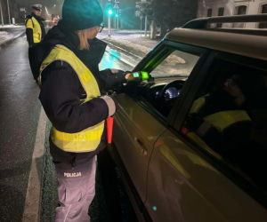 Po alkoholu za kółkiem. Trzeźwy poranek na gostyńskich drogach [ZDJĘCIA]