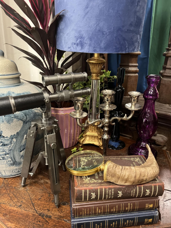 Co naprawdę dzieje się w zamku Zdrajców? Mamy zdjęcia zza kulis hitu TVN!