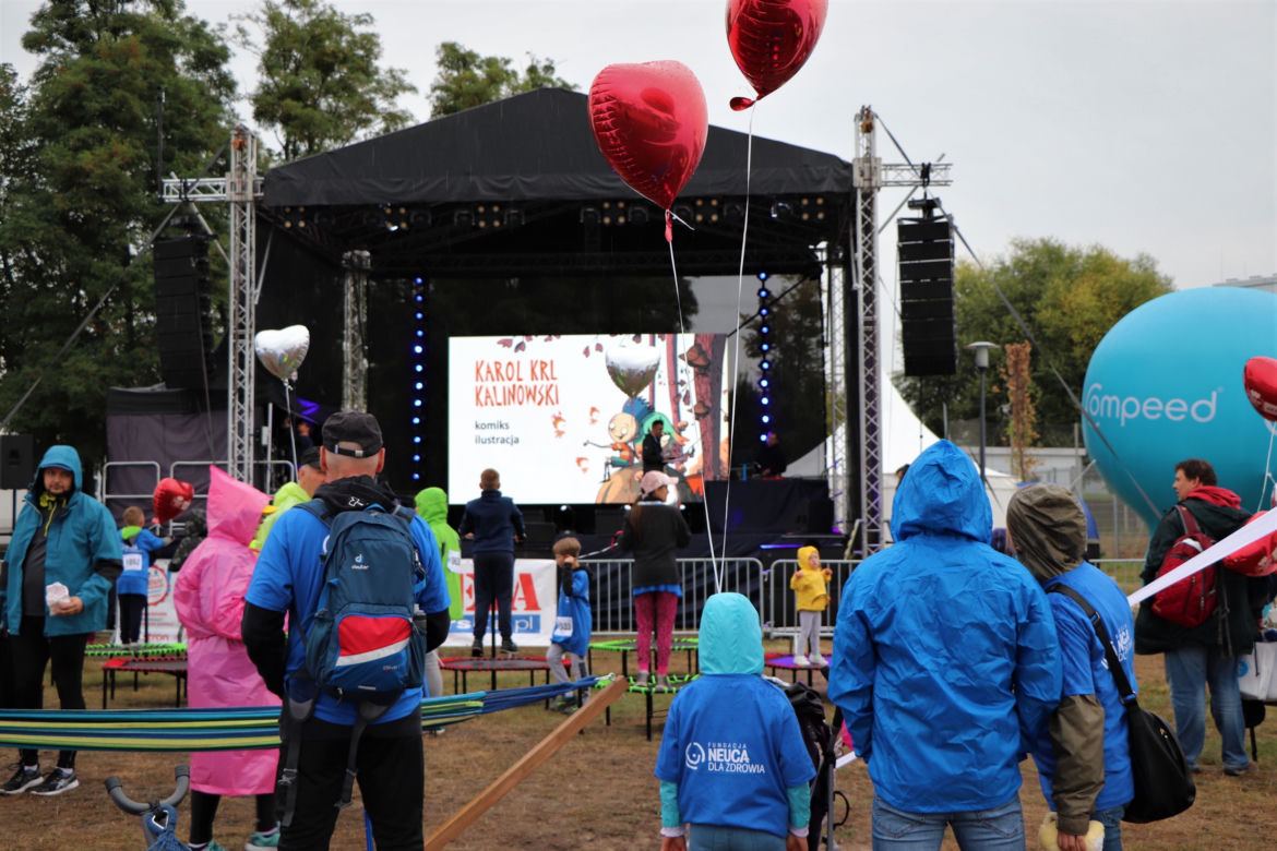 Toruń. VIII Marsz Walkathon Neuca dla Zdrowia