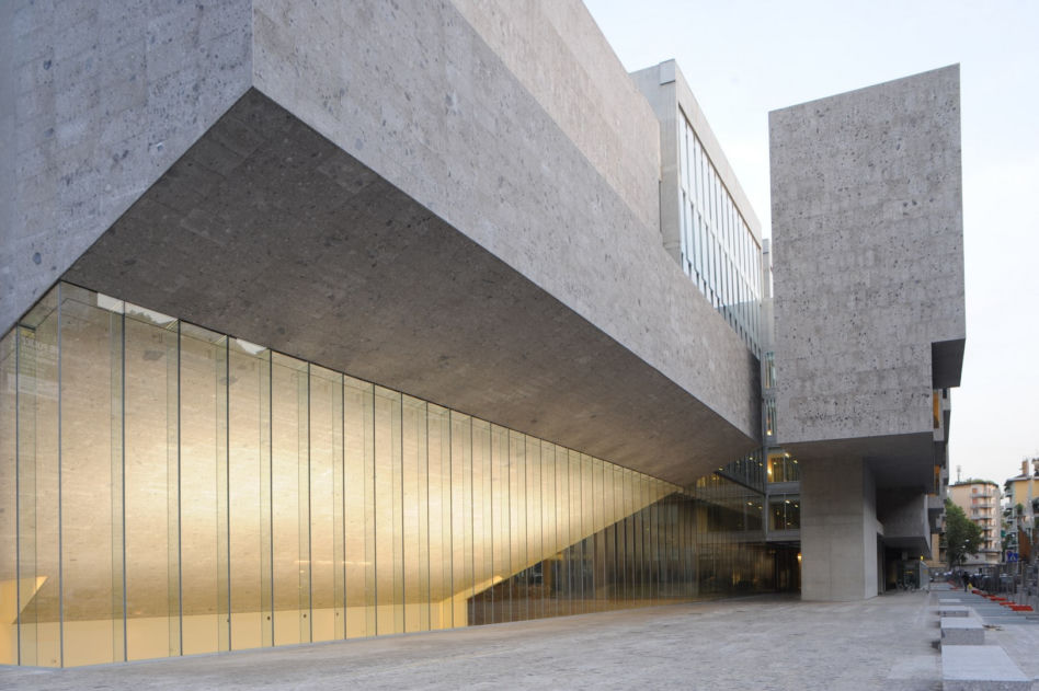 Grafton Architects: Yvonne Farrell i Shelley McNamara z Pritzker Prize 2020 [GALERIA]