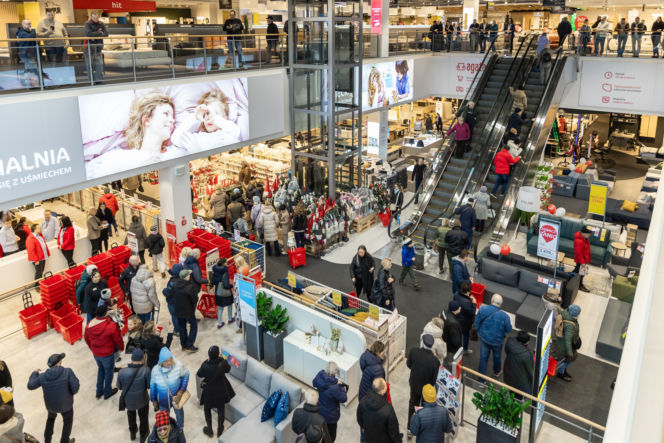 Pierwszy sklep Agata Meble w Olsztynie. Na otwarciu prawdziwe tłumy! Zobacz, jak wygląda w środku