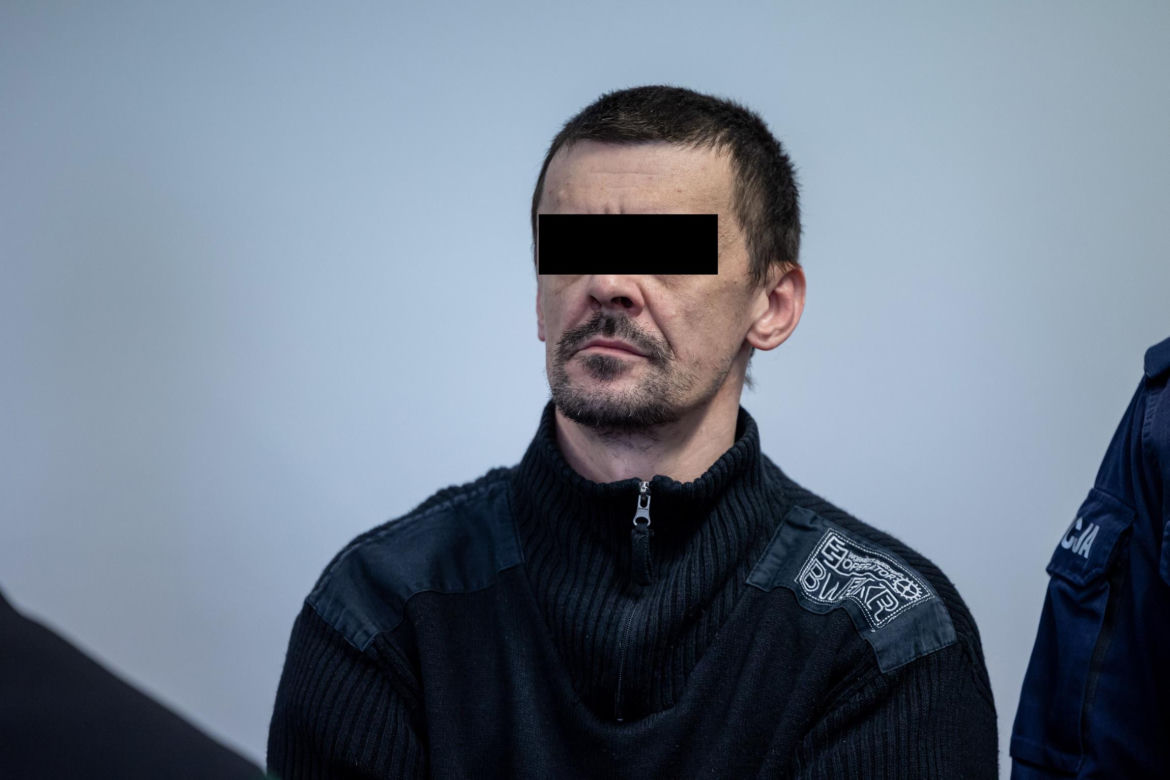 Udusił żonę i córeczki