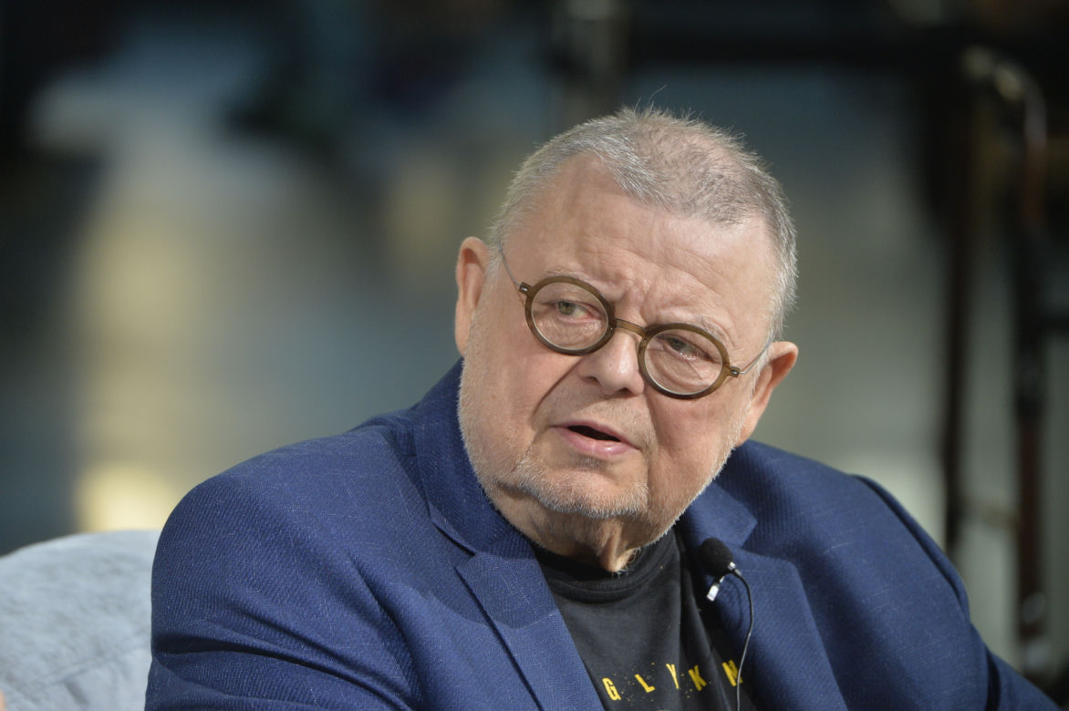 Wojciech Mann nie może sam chodzić