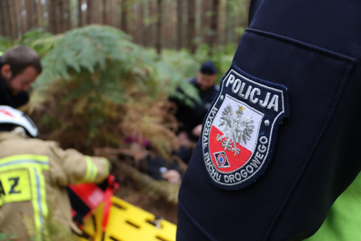 Trąba powietrzna przeszłą pod Warszawą. Pole namiotowe zniknęło w powierzchni ziemi. 26 osób potrzebowało pomocy