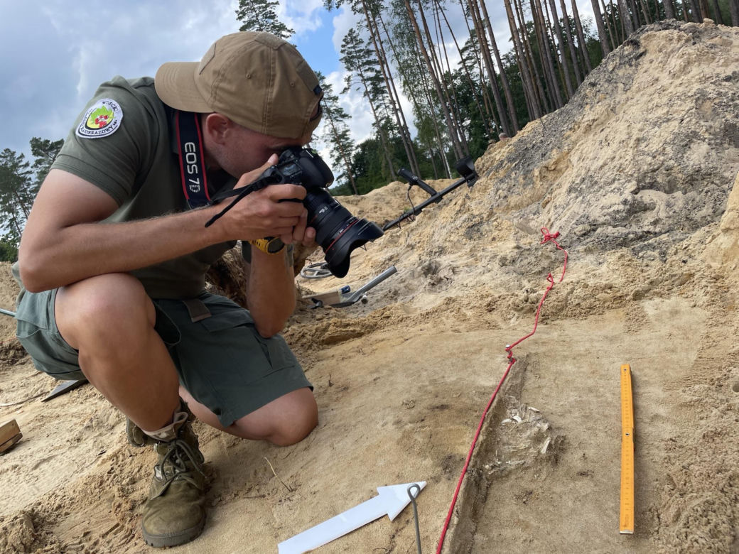 Niezwykłe odkrycie archeologiczne w Osiu pod Świeciem. W lesie jest cmentarzysko starożytnych Gotów
