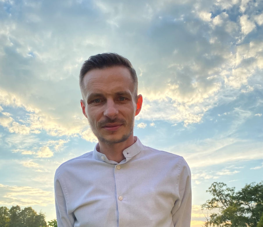 Zawodowy Strażak ze Świebodzina - Artur Nowaczyk potrzebuje pomocy