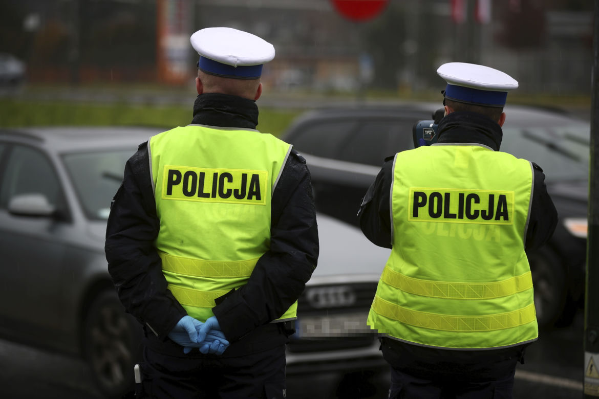 kontrola pojazdu mechanik policja patrol