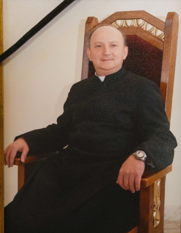 Śląskie: Ksiądz Grabowski zmarł podczas mszy! Reanimowali go wierni. "Oddał się Bogu"