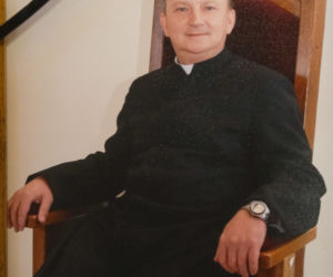 Śląskie: Ksiądz Grabowski zmarł podczas mszy! Reanimowali go wierni. Oddał się Bogu