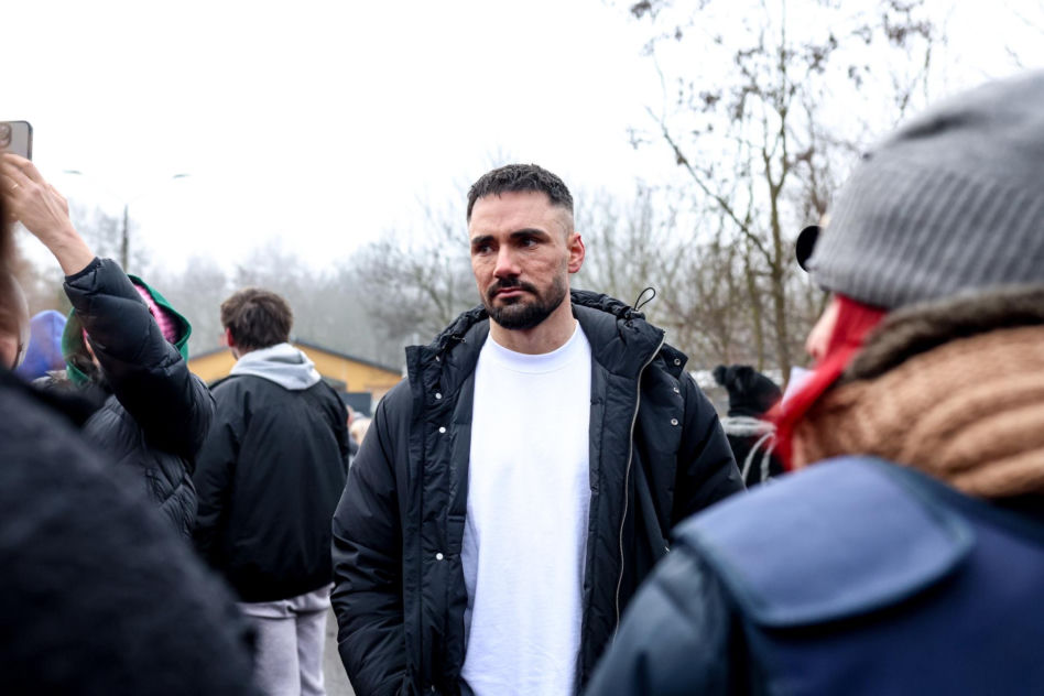 Tak wygląda grób Łukasza Litewki dzień po pożarze