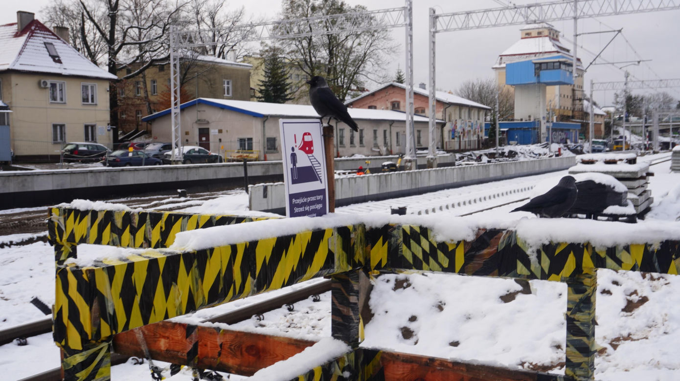 Dworzec Główny w Olsztynie rośnie w oczach. Stoi już metalowa konstrukcja budynku [ZDJĘCIA]