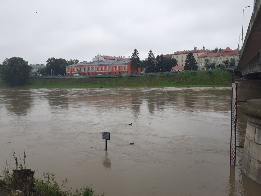 Podwyższony stan wody na Sanie