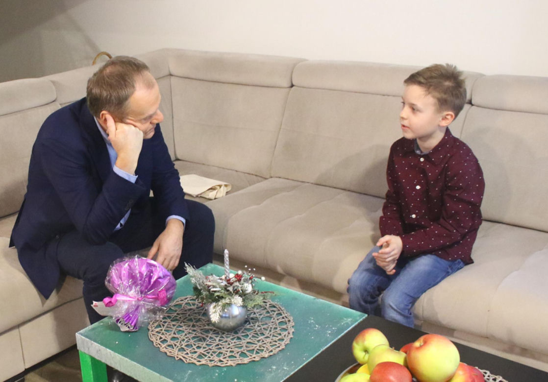 Donald Tusk odwiedził 7-letniego Jasia