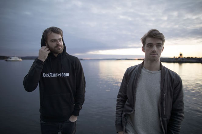 Nowości Muzyczne 2017: The Chainsmokers - teledysk Paris ze znaną modelką! [VIDEO]