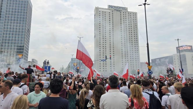 Warszawa pamięta. Godzina "W" i obchody 82. rocznicy Powstania Warszawskiego