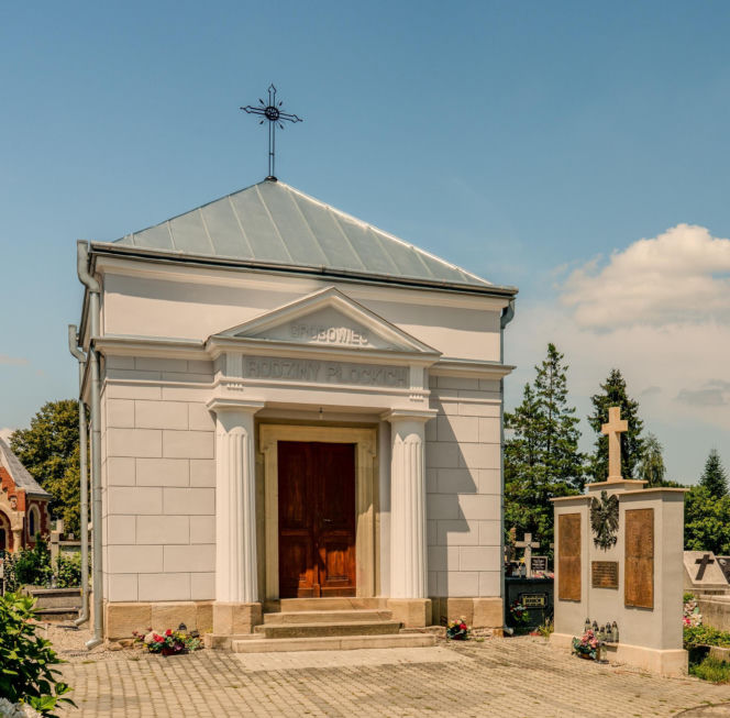 Zapłonęła w nim pierwsza na świecie uliczna lampa naftowa. To jedno z najpiękniejszych miast w Małopolsce
