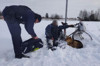 Pies ogrzał mnie swoim ciałem i ocalił życie. Niezwykła historia z Podlasia