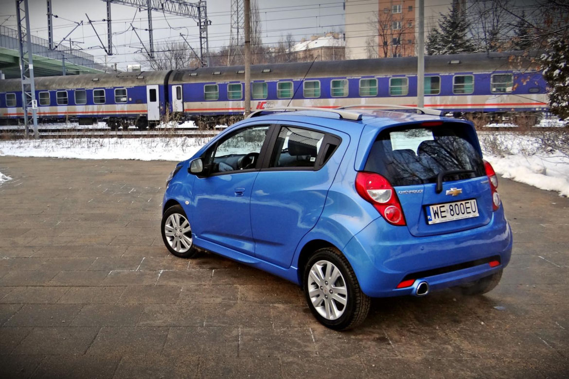 Chevrolet Spark lifting